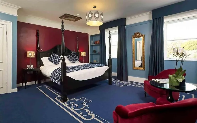 Francis Hotel Бат