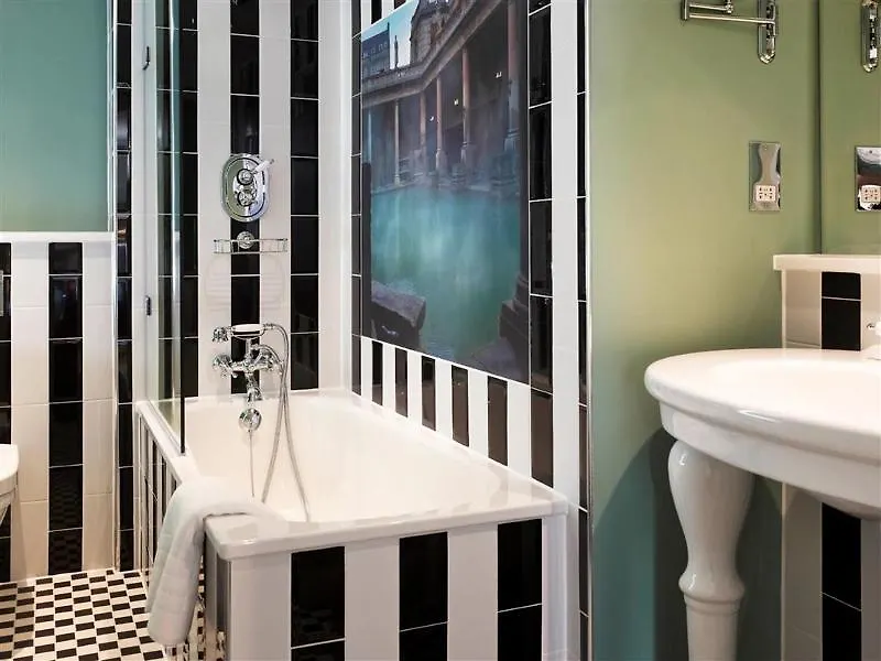 Francis Hotel Bath 4*,